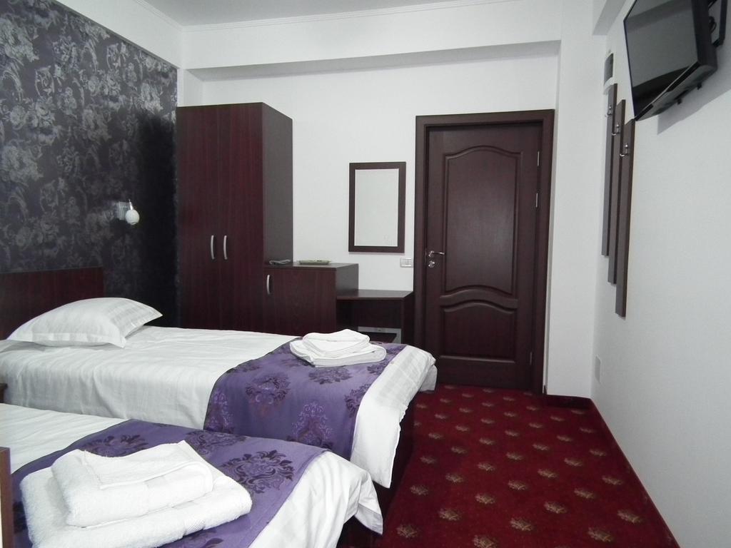 Vila Queen Mary Hotel Constanta Room photo